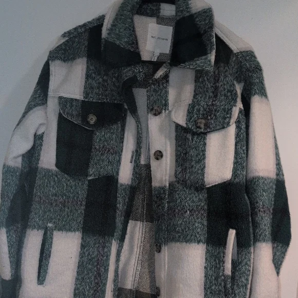 Avec Les Filles Checkered Jacket in Green and Cream - Picture 3 of 3